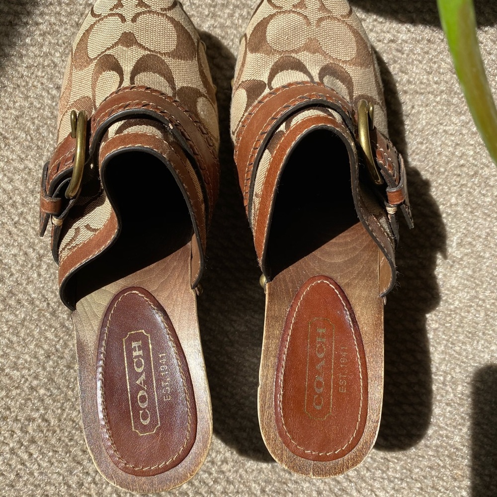 Coach Platform Mule - Picture 4 of 8